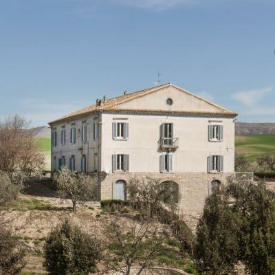 Facciata della masseria San Germano