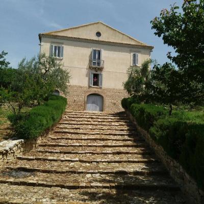 Viale di accesso